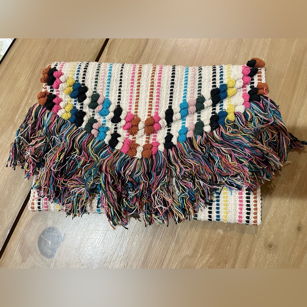 Sondra Roberts embroidered clutch, NWOT